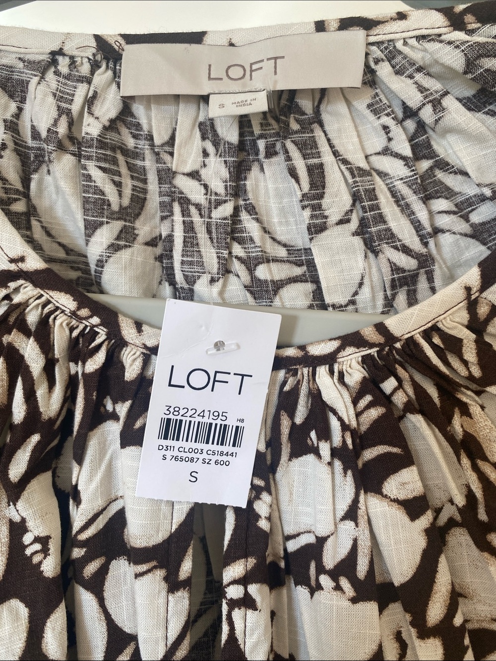 LOFT Brown & White Floral Balloon-Sleeve Blouse - Picture 4 of 9